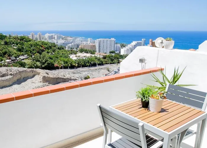 Apartament Cozy With Seaview And Parking